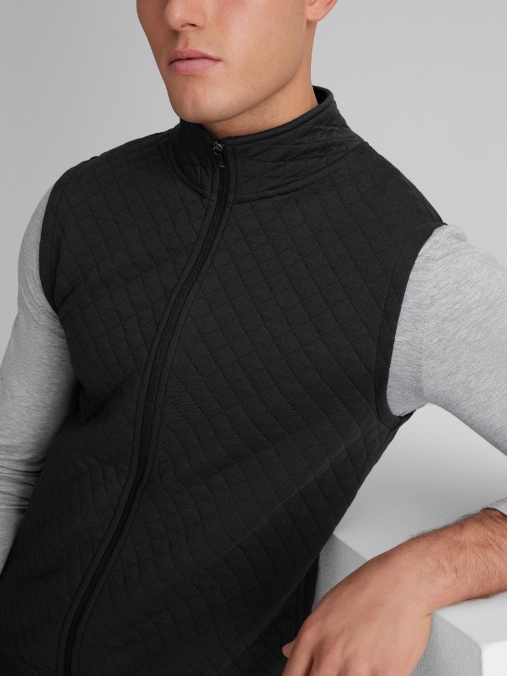 Tommy John Quilted Layering Vest Black M